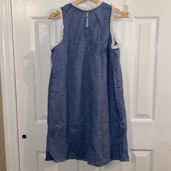 **XS Left** Chambray Lotte Dress
TUCKERNUCK - Picture 9 of 9